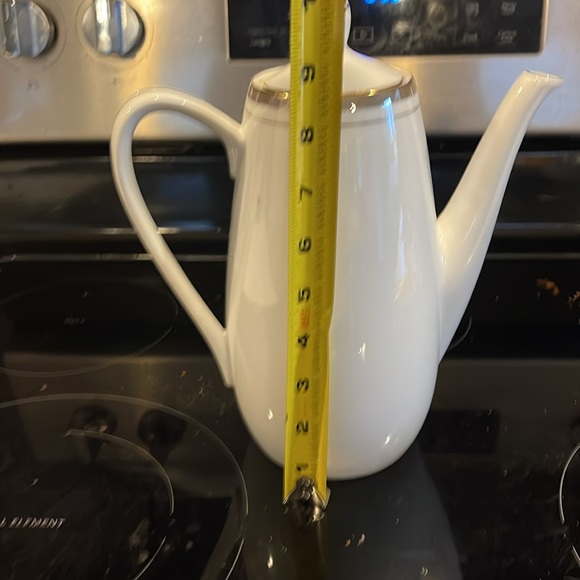 Royalton China Translucent Porcelain Golden Elegance Coffee Pot - Picture 6 of 9